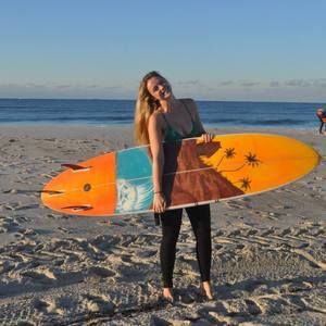 Meet your Posher, Lizzie